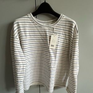 Vince size small, 100% cotton shirt/sweatshirt, new with tags, boxy fit